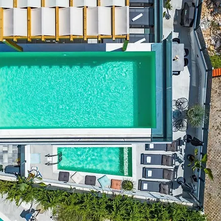 8 - Luxury Roof Pools Otel Srima